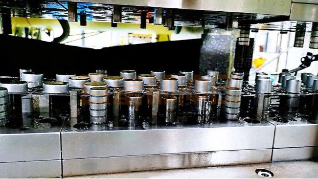 连续模冲压加工